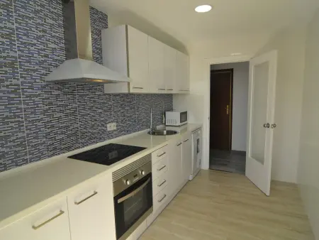 Appartement moderne à Santa Susana pour 6 pers, piscine commune, 150m de la plage - Photo 10