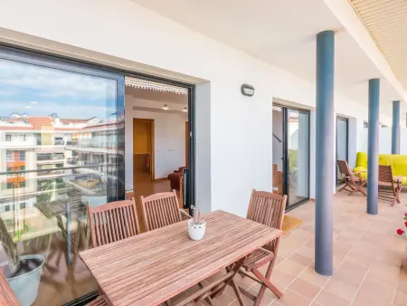 Duplex 3 chambres avec terrasse et parking, à 80m de la plage, climatisé et Wi-Fi à Pineda de Mar - Photo 2