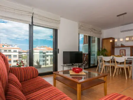 Duplex 3 chambres avec terrasse et parking, à 80m de la plage, climatisé et Wi-Fi à Pineda de Mar - Photo 8
