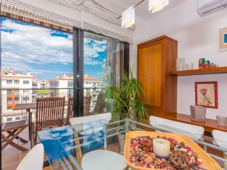 Duplex 3 chambres avec terrasse et parking, à 80m de la plage, climatisé et Wi-Fi à Pineda de Mar - Photo 15