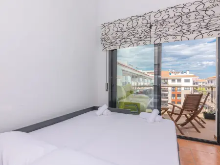 Duplex 3 chambres avec terrasse et parking, à 80m de la plage, climatisé et Wi-Fi à Pineda de Mar - Photo 23