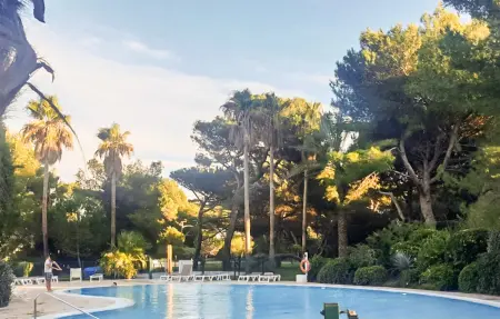 PISCINE ET ACCÈS PLAGE, Appartement 5 personnes à Hyères - Photo 1