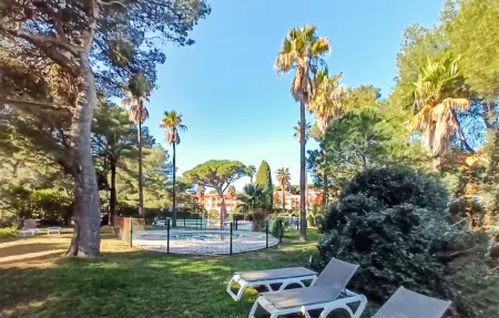 PISCINE ET ACCÈS PLAGE, Appartement 5 personnes à Hyères - Photo 2