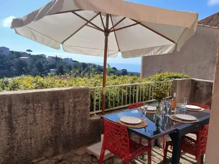 Appartement Cozy aux Issamdres avec Piscine, Appartement 6 personnes à Roquebrune sur Argens - Photo 1