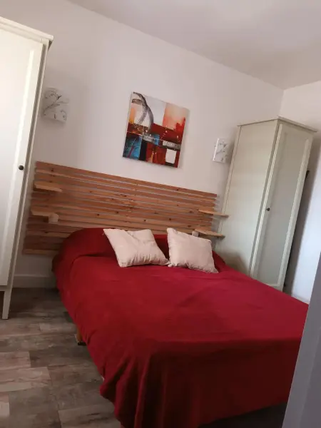 Appartement Cozy aux Issamdres avec Piscine, Appartement 6 personnes à Roquebrune sur Argens - Photo 2