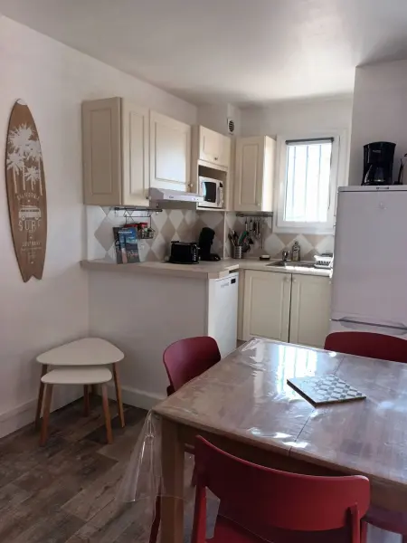 Appartement Cozy aux Issamdres avec Piscine, Appartement 6 personnes à Roquebrune sur Argens - Photo 4