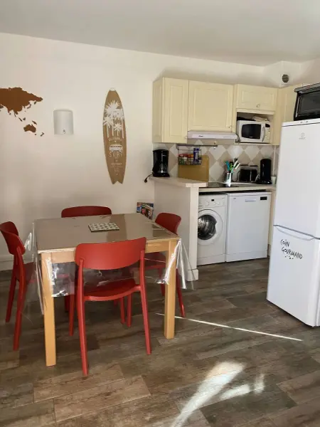 Appartement Cozy aux Issamdres avec Piscine, Appartement 6 personnes à Roquebrune sur Argens - Photo 6