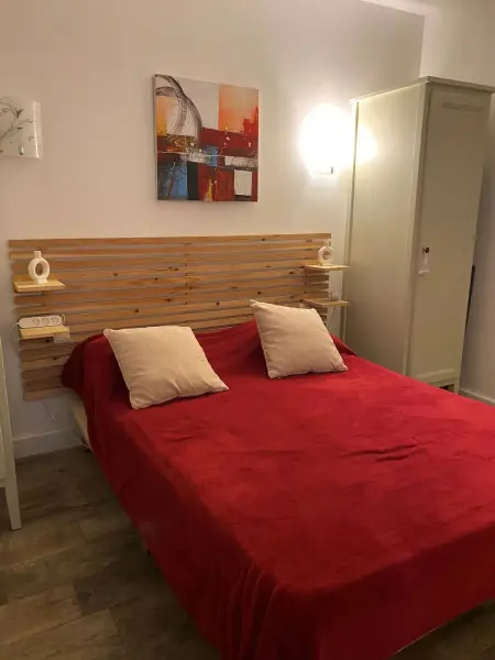 Appartement Cozy aux Issamdres avec Piscine, Appartement 6 personnes à Roquebrune sur Argens - Photo 7