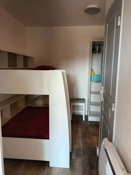 Appartement Cozy aux Issamdres avec Piscine, Appartement 6 personnes à Roquebrune sur Argens - Photo 8