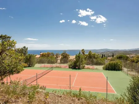 Appartement Cozy aux Issamdres avec Piscine, Appartement 6 personnes à Roquebrune sur Argens - Photo 27