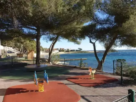 Appartement Cozy aux Issamdres avec Piscine, Appartement 6 personnes à Roquebrune sur Argens - Photo 29