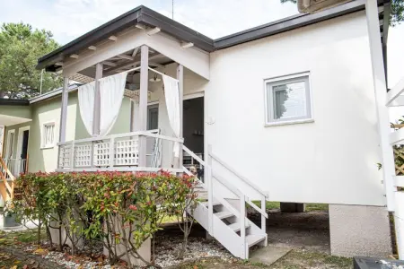 Village Marina di Cortellazzo Lido di Jesolo Pineta Bungalow Superior, Maison de vacances près de Lido di Jesolo - Photo 5