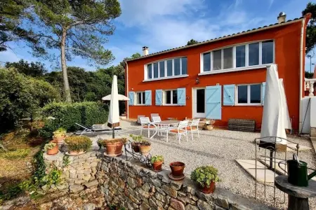 Sur place, Deux gîtes familiaux avec piscine à Carcès - Photo 21