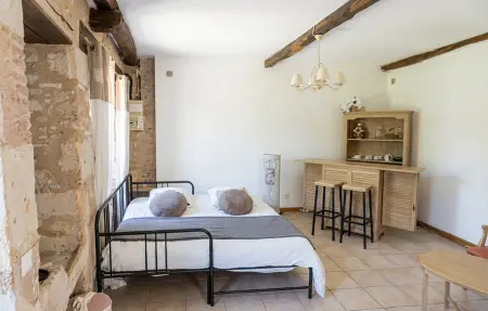 Joli studio rénové, Appartement 2 personnes à Puy L'Evêque - Photo 1