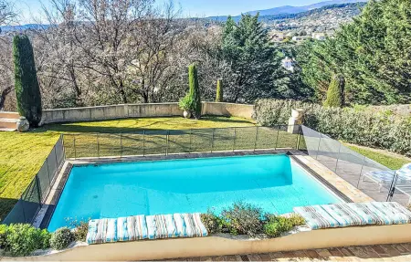 MAISON PROVENÇALE AVEC PISCINE, Maison 10 personnes à Saint Paul De Vence - Photo 1