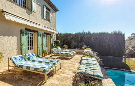 MAISON PROVENÇALE AVEC PISCINE, Maison 10 personnes à Saint Paul De Vence - Photo 9