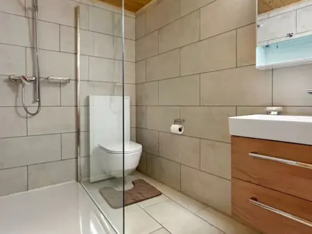 Chalet Le Basset - Family Chalet in the Swiss Alps - Photo 11