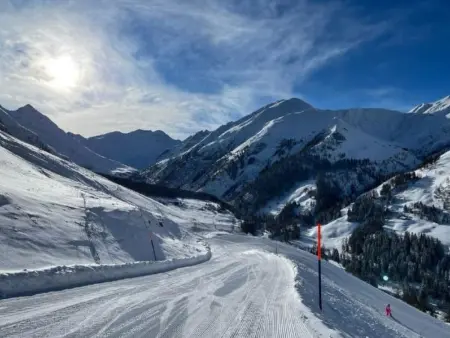 Chalet Le Basset - Family Chalet in the Swiss Alps - Photo 13