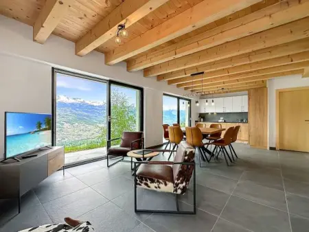 My Mountain Paradise in the Swiss Alps, Maison 8 personnes à Grône Loye - Photo 2