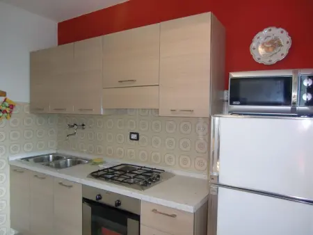 WOHNUNG IM ERDGESCHOSS MIT POSITION IM ÜBERBLICK - Photo 6