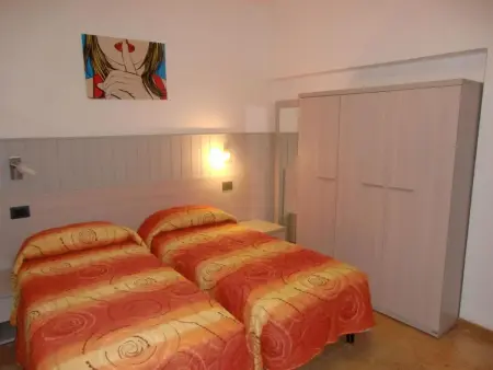 WOHNUNG IM ERDGESCHOSS MIT POSITION IM ÜBERBLICK - Photo 11