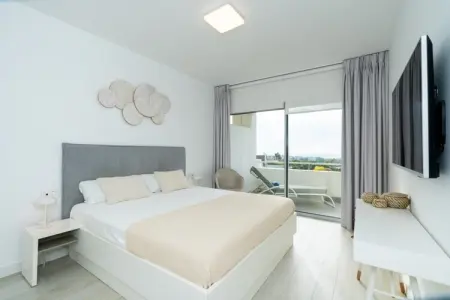 Elegant 2-Bedroom Apartment | Alcazaba Lagoon 1112, Appartement Alcazaba Lagoon pour 4 personnes - Photo 4