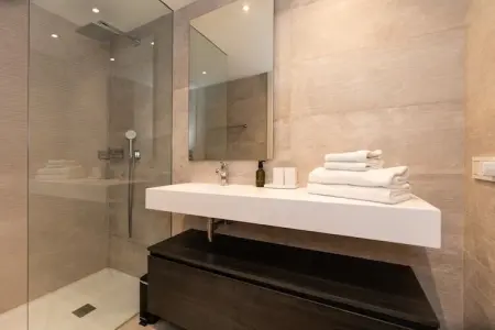 Elegant 2-Bedroom Apartment | Alcazaba Lagoon 1112, Appartement Alcazaba Lagoon pour 4 personnes - Photo 18