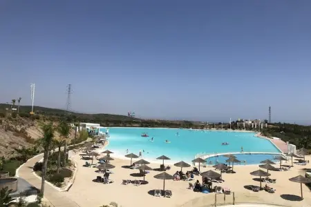 Elegant 2-Bedroom Apartment | Alcazaba Lagoon 1112, Appartement Alcazaba Lagoon pour 4 personnes - Photo 46