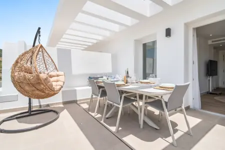 Modern 3-pax Apt & Solarium ALCAZABA LAGOON (2023), Appartement moderne pour 3 personnes avec solarium - Photo 4