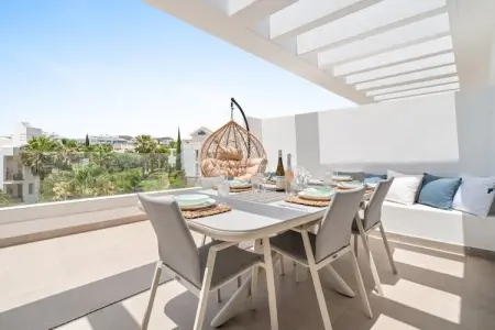 Modern 3-pax Apt & Solarium ALCAZABA LAGOON (2023), Appartement moderne pour 3 personnes avec solarium - Photo 17