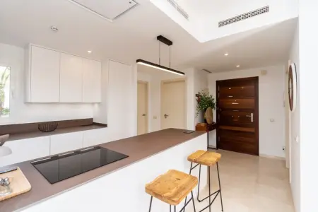 Charming 2-Bed Retreat Alcazaba Lagoon (304), Charmant appartement Lagoon avec 2 chambres - Photo 14