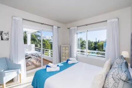 Modern 2-Bedroom Apartment - Alcazaba Lagoon (411), Appartement de vacances avec vue sur la lagune - Photo 15