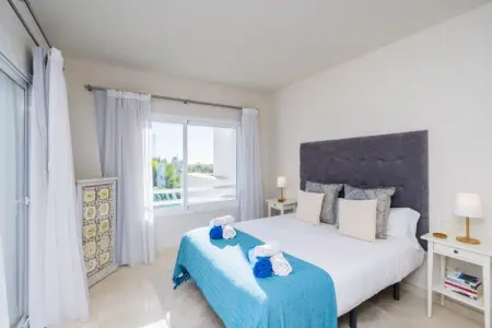 Modern 2-Bedroom Apartment - Alcazaba Lagoon (411), Appartement de vacances avec vue sur la lagune - Photo 16