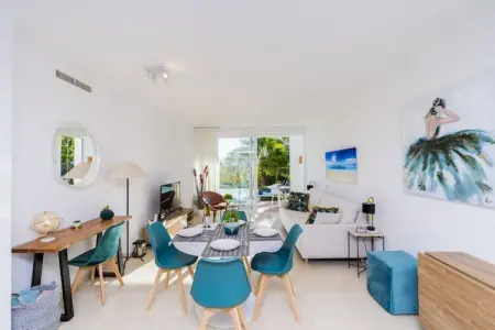 Stylish 2-Bed Apartment | Alcazaba Lagoon (303), Appartement de villégiature au bord du lagon - Photo 3