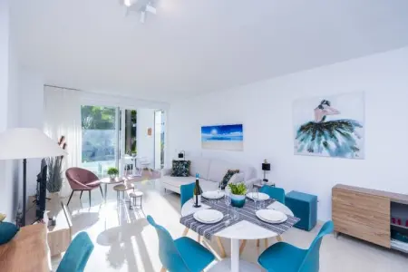 Stylish 2-Bed Apartment | Alcazaba Lagoon (303), Appartement de villégiature au bord du lagon - Photo 14
