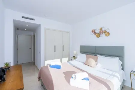 Stylish 2-Bed Apartment | Alcazaba Lagoon (303), Appartement de villégiature au bord du lagon - Photo 20