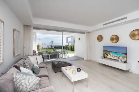 Elegant 2-Bed Apartment | Alcazaba Lagoon (1604), Élégante retraite au bord du lagon pour 4 - Photo 8