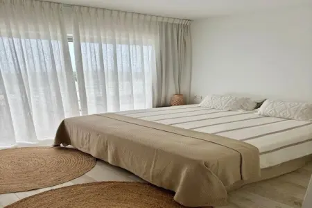 AL-1321 ESTEPONA - PENTHOUSE - ALCAZABA LAGOON, Penthouse avec vue sur la lagune pour 6 personnes - Photo 4