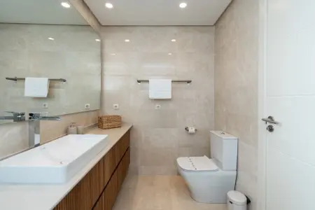 Exclusive 3-bed Penthouse Alcazaba Lagoon (321), Penthouse exclusif près de la lagune - Photo 5