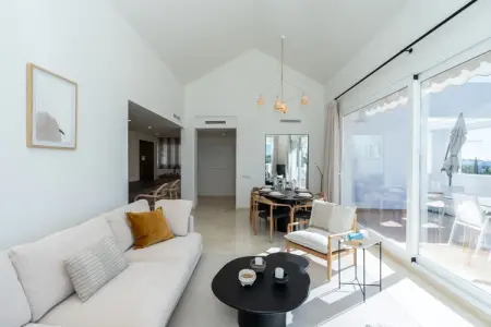 Exclusive 3-bed Penthouse Alcazaba Lagoon (321), Penthouse exclusif près de la lagune - Photo 11
