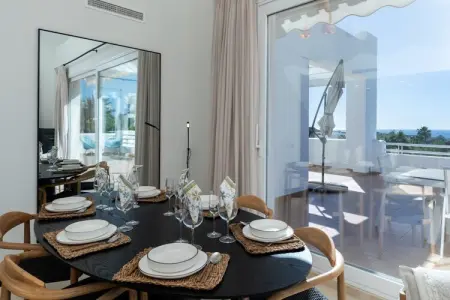 Exclusive 3-bed Penthouse Alcazaba Lagoon (321), Penthouse exclusif près de la lagune - Photo 13