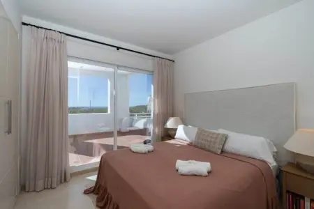 Exclusive 3-bed Penthouse Alcazaba Lagoon (321), Penthouse exclusif près de la lagune - Photo 17