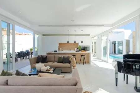 Unique & Luxurious Villa with Heated Pool!, Villa de luxe à Mijas Costa - Photo 15