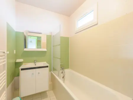 Charmant T2 Bis avec Aperçu Mer, Piscine, Parking Privé à 100m Plage - Châtelaillon-Plage - Photo 8