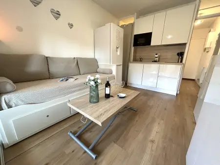 Charmant studio en résidence avec piscine 2 pers - Photo 1