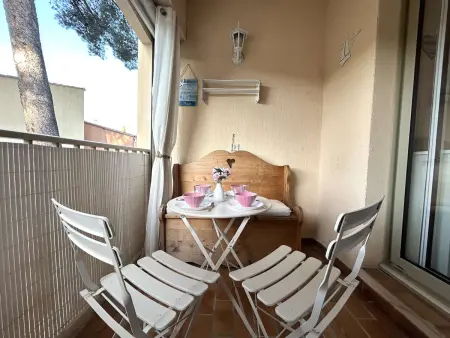Charmant studio en résidence avec piscine 2 pers - Photo 10