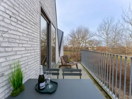 West Bay with parking & balcony, Appartement 5 personnes à Westende Bad - Photo 2