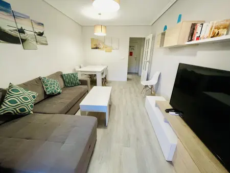 Moderne & Cosy Appartement à Benidorm - Animaux Admis, Parking Inclus - Photo 4