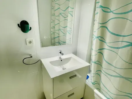 Appartement Familial à Benidorm - Plage de Poniente (5 pers) + Animaux et Parking - Photo 19