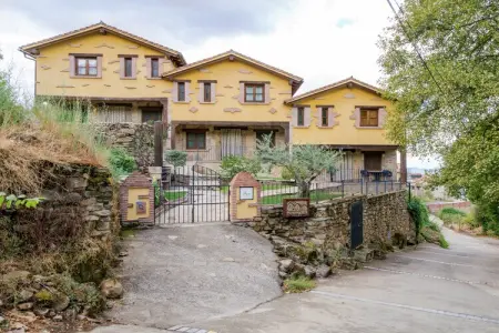 Casas Rurales Acebuche Casereña, Maison de vacances rurale à Casas Del Monte - Photo 2